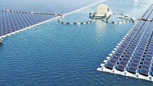 Ανάστατοι στα Άγραφα για την εγκατάσταση πλωτών φωτοβολταικών στην Λίμνη Κρεμαστών