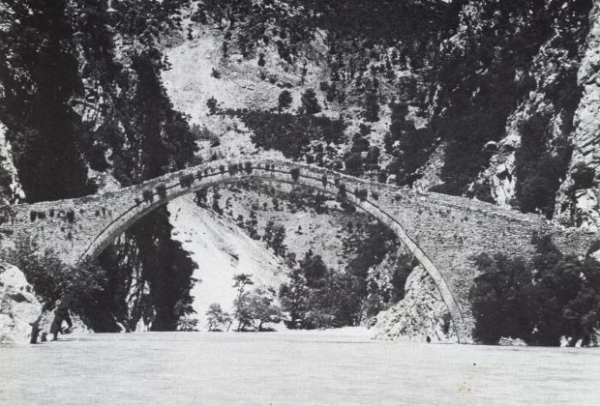 13,6 εκατ. ευρώ για την αποκατάσταση της Γέφυρας Κοράκου στην κοιλάδα του Αχελώου