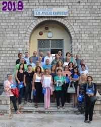 &Gamma;&epsilon;&nu;&iota;&kappa;ό &Lambda;ύ&kappa;&epsilon;&iota;&omicron; &Kappa;&alpha;&rho;&pi;&epsilon;&nu;&eta;&sigma;ί&omicron;&upsilon;-&Alpha;&nu;&tau;ά&mu;&omega;&sigma;&alpha;&nu; &sigma;&tau;&alpha; ί&delta;&iota;&alpha; &theta;&rho;&alpha;&nu;ί&alpha; 40 &chi;&rho;ό&nu;&iota;&alpha; &mu;&epsilon;&tau;ά(&Phi;ώ&tau;&omicron;)