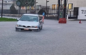 "&Beta;&epsilon;&nu;&epsilon;&tau;ί&alpha;" έ&gamma;&iota;&nu;&epsilon; &tau;&omicron; &Mu;&epsilon;&sigma;&omicron;&lambda;ό&gamma;&gamma;&iota; - &Beta;&omicron;ύ&lambda;&iota;&alpha;&xi;&alpha;&nu; &delta;&rho;ό&mu;&omicron;&iota;, &pi;&lambda;&eta;&mu;&mu;ύ&rho;&iota;&sigma;&alpha;&nu; &sigma;&pi;ί&tau;&iota;&alpha;