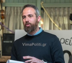 &Sigma;&tau;&omicron;..&kappa;&alpha;&rho;&phi;ί &kappa;&alpha;&iota; &sigma;&tau;&omicron; &pi;έ&tau;&alpha;&lambda;&omicron; &omicron; &Lambda;&epsilon;&rho;&omicron;&gamma;&iota;ά&nu;&nu;&eta;&sigmaf;