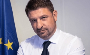 &Mu;ή&nu;&upsilon;&mu;&alpha; &Chi;&alpha;&rho;&delta;&alpha;&lambda;&iota;ά &gamma;&iota;&alpha; &tau;&eta;&nu; 28&eta; &Omicron;&kappa;&tau;&omega;&beta;&rho;ί&omicron;&upsilon;-&ldquo;&Chi;&rho;ό&nu;&iota;&alpha; &pi;&omicron;&lambda;&lambda;ά! &Mu;&epsilon; &tau;&iota;&sigmaf; &sigma;&eta;&mu;&alpha;ί&epsilon;&sigmaf; &mu;&alpha;&sigmaf; &pi;ά&nu;&tau;&alpha; &psi;&eta;&lambda;ά"!