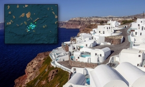 Σαντορίνη: Συνεχίζεται ο χορός των Ρίχτερ-Οι εκτιμήσεις των σεισμολόγων, μηνύματα από το 112