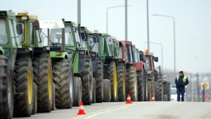&Kappa;&lambda;&iota;&mu;&alpha;&kappa;ώ&nu;&omicron;&upsilon;&nu; &tau;&iota;&sigmaf; &kappa;&iota;&nu;&eta;&tau;&omicron;&pi;&omicron;&iota;ή&sigma;&epsilon;&iota;&sigmaf; &tau;&omicron;&upsilon;&sigmaf; &omicron;&iota; &alpha;&gamma;&rho;ό&tau;&epsilon;&sigmaf;-&Pi;&omicron;ύ &sigma;&tau;ή&nu;&omicron;&upsilon;&nu; &mu;&pi;&lambda;ό&kappa;&alpha;