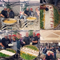 &Eta; &gamma;&iota;&omicron;&rho;&tau;ή &tau;&omega;&nu; &mu;&alpha;&nu;&iota;&tau;&alpha;&rho;ό&phi;&iota;&lambda;&omega;&nu; &sigma;&tau;&omicron; &Kappa;&rho;ί&kappa;&epsilon;&lambda;&lambda;&omicron;(&Phi;ώ&tau;&omicron;)