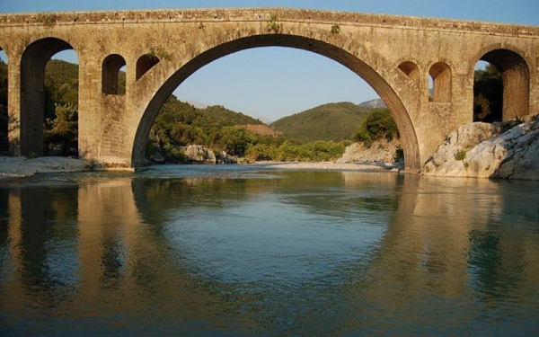 Η γέφυρα Αυλακίου μέσα από ένα εντυπωσιακό βίντεο