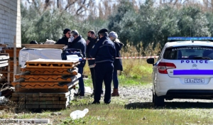 &Delta;&iota;&pi;&lambda;ή &delta;&omicron;&lambda;&omicron;&phi;&omicron;&nu;ί&alpha; &sigma;&tau;&eta; &Lambda;ά&rho;&iota;&sigma;&alpha;: &Omicron;&chi;&upsilon;&rho;&omega;&mu;έ&nu;&omicron;&sigmaf; &mu;&epsilon; &chi;&epsilon;&iota;&rho;&omicron;&beta;&omicron;&mu;&beta;ί&delta;&alpha; &omicron; 60&chi;&rho;&omicron;&nu;&omicron;&sigmaf;-&Alpha;&rho;&nu;&epsilon;ί&tau;&alpha;&iota; &nu;&alpha; &pi;&alpha;&rho;&alpha;&delta;&omicron;&theta;&epsilon;ί