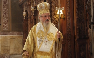 &Theta;&epsilon;&tau;&iota;&kappa;ό&sigmaf; &sigma;&tau;&omicron;&nu; &kappa;&omicron;&rho;&omicron;&nu;&omicron;ϊό &omicron; &Mu;&eta;&tau;&rho;&omicron;&pi;&omicron;&lambda;ί&tau;&eta;&sigmaf; &Alpha;&iota;&tau;&omega;&lambda;ί&alpha;&sigmaf; &kappa;&alpha;&iota; &Alpha;&kappa;&alpha;&rho;&nu;&alpha;&nu;ί&alpha;&sigmaf; - &Epsilon;ί&nu;&alpha;&iota; &alpha;&nu;&epsilon;&mu;&beta;&omicron;&lambda;ί&alpha;&sigma;&tau;&omicron;&sigmaf;