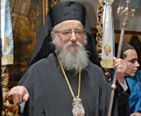 &Sigma;&tau;&eta; &Delta;&Iota;&Sigma; &eta; &pi;&rho;ό&tau;&alpha;&sigma;&eta; &tau;&omicron;&upsilon; &Mu;&eta;&tau;&rho;&omicron;&pi;&omicron;&lambda;ί&tau;&eta; &Mu;ά&nu;&eta;&sigmaf; &gamma;&iota;&alpha; &alpha;&pi;&alpha;&lambda;&lambda;&alpha;&gamma;ή &tau;&omicron;&upsilon; &Mu;&eta;&tau;&rho;&omicron;&pi;&omicron;&lambda;ί&tau;&eta; &Alpha;&iota;&tau;&omega;&lambda;ί&alpha;&sigmaf; &kappa;&alpha;&iota; &Alpha;&kappa;&alpha;&rho;&nu;&alpha;&nu;ί&alpha;&sigmaf;