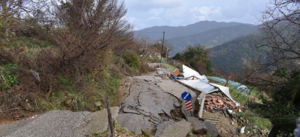Αγρίνιο κακοκαιρία:Σοβαρές καταστροφές σε όλες τι δημοτικές ενότητες-Εκκενώθηκε το Άνω Κεράσοβο
