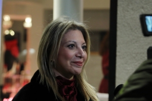 &Eta; &Mu;&alpha;&rho;ί&alpha; &Kappa;&alpha;&rho;&iota;&sigma;&tau;&iota;&alpha;&nu;&omicron;ύ &kappa;&alpha;&iota; &omicron; &alpha;&iota;&phi;&nu;&iota;&delta;&iota;&alpha;&sigma;&mu;ό&sigmaf; &pi;&omicron;&upsilon; &delta;&epsilon;&nu; &pi;&rho;&omicron;&beta;&lambda;&epsilon;&pi;ό&tau;&alpha;&nu; &sigma;&tau;&alpha; non papers