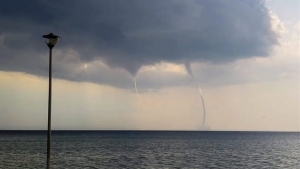 Περισσότεροι από 100 ανεμοστρόβιλοι και υδροσίφωνες στην Ελλάδα το 2018