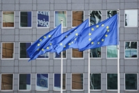 &Delta;&iota;&epsilon;&tau;ή &alpha;&nu;&alpha;&nu;έ&omega;&sigma;&eta; &tau;&omega;&nu; &tau;&rho;&iota;ώ&nu; &tau;&eta;&sigmaf; &Epsilon;&upsilon;&rho;&omega;&pi;&alpha;ϊ&kappa;ή&sigmaf; &Epsilon;&iota;&sigma;&alpha;&gamma;&gamma;&epsilon;&lambda;ί&alpha;&sigmaf; &alpha;&pi;&omicron;&phi;ά&sigma;&iota;&sigma;&epsilon; &tau;&omicron; &Alpha;&nu;ώ&tau;&alpha;&tau;&omicron; &Delta;&iota;&kappa;&alpha;&sigma;&tau;&iota;&kappa;ό &Sigma;&upsilon;&mu;&beta;&omicron;ύ&lambda;&iota;&omicron;