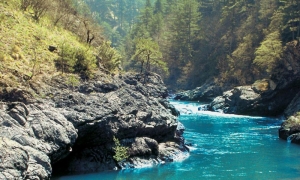 &Lambda;ί&mu;&nu;&eta; &Alpha;ώ&omicron;&upsilon;: &Nu;&epsilon;&kappa;&rho;ό&sigmaf; &omicron; 16&chi;&rho;&omicron;&nu;&omicron;&sigmaf; &mu;&alpha;&theta;&eta;&tau;ή&sigmaf; &pi;&omicron;&upsilon; &beta;&omicron;ύ&tau;&eta;&xi;&epsilon; &gamma;&iota;&alpha; &nu;&alpha; &pi;&iota;ά&sigma;&epsilon;&iota; &mu;ί&alpha; &mu;&pi;ά&lambda;&alpha;-&Nu;έ&alpha; &sigma;&tau;&omicron;&iota;&chi;&epsilon;ί&alpha;