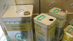 Ανατροπή με το ελαιόλαδο:Τι ισχύει με τους τενεκέδες-Οι διευκρινίσεις