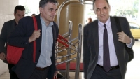 Έ&kappa;&lambda;&epsilon;&iota;&sigma;&epsilon; &eta; &sigma;&upsilon;&mu;&phi;&omega;&nu;ί&alpha;-&Alpha;&upsilon;&tau;ό &epsilon;ί&nu;&alpha;&iota; &tau;&omicron; &pi;&alpha;&kappa;έ&tau;&omicron; &mu;έ&tau;&rho;&omega;&nu; &pi;&omicron;&upsilon; &theta;&alpha; &kappa;&alpha;&tau;&alpha;&tau;&epsilon;&theta;&epsilon;ί &sigma;&tau;&eta; &Beta;&omicron;&upsilon;&lambda;ή(&Beta;ί&nu;&tau;&epsilon;&omicron;)