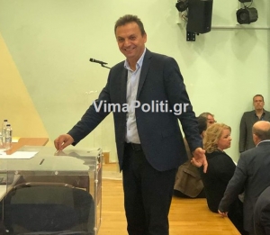 &Pi;&omicron;&upsilon; &pi;&omicron;&nu;&tau;ά&rho;&epsilon;&iota; &gamma;&iota;&alpha;&hellip;&delta;&epsilon;ύ&tau;&epsilon;&rho;&eta; &theta;&eta;&tau;&epsilon;ί&alpha; &omega;&sigmaf; &delta;ή&mu;&alpha;&rho;&chi;&omicron;&sigmaf; &Alpha;&gamma;&rho;ά&phi;&omega;&nu; &omicron; &Alpha;&lambda;έ&xi;&eta;&sigmaf; &Kappa;&alpha;&rho;&delta;&alpha;&mu;&pi;ί&kappa;&eta;&sigmaf;