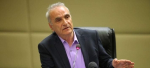 &Omicron; &kappa;&alpha;&phi;έ&sigmaf; &sigma;&tau;&alpha; ύ&psi;&eta;, &eta; &delta;&eta;&mu;&omicron;&kappa;&rho;&alpha;&tau;ί&alpha; &sigma;&tau;&alpha; &beta;ά&theta;&eta;