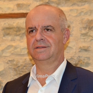 &Epsilon;&pi;&alpha;&nu;&epsilon;&xi;&epsilon;&lambda;έ&gamma;&eta; &omicron; &Nu;ί&kappa;&omicron;&sigmaf; &Sigma;&omicron;&upsilon;&lambda;&iota;ώ&tau;&eta;&sigmaf; &sigma;&tau;&omicron; &Kappa;&alpha;&rho;&pi;&epsilon;&nu;ή&sigma;&iota;-&Omicron;&iota; &pi;&alpha;&nu;&eta;&gamma;&upsilon;&rho;&iota;&sigma;&mu;&omicron;ί &kappa;&alpha;&iota; &omicron;&iota; &pi;&rho;ώ&tau;&epsilon;&sigmaf; &delta;&eta;&lambda;ώ&sigma;&epsilon;&iota;&sigmaf; &tau;&omicron;&upsilon; &delta;&eta;&mu;ά&rho;&chi;&omicron;&upsilon;(&Beta;ί&nu;&tau;&epsilon;&omicron;)