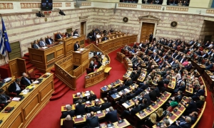 Με 154 «ναι» υπερψηφίστηκε ο προϋπολογισμός για το 2019