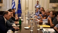 &Epsilon;&upsilon;&rho;&epsilon;ί&alpha; &sigma;ύ&sigma;&kappa;&epsilon;&psi;&eta; &upsilon;&pi;ό &tau;&omicron;&nu; &Alpha;&lambda;.&Tau;&sigma;ί&pi;&rho;&alpha; &sigma;ή&mu;&epsilon;&rho;&alpha; &sigma;&tau;&omicron; &Lambda;&alpha;ύ&rho;&iota;&omicron;-&laquo;&Kappa;&alpha;&nu;έ&nu;&alpha;&sigmaf; &kappa;&alpha;&iota; &tau;ί&pi;&omicron;&tau;&alpha; &delta;&epsilon;&nu; &theta;&alpha; &xi;&epsilon;&chi;&alpha;&sigma;&tau;&epsilon;ί&raquo;