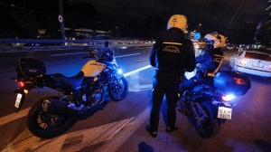 &Kappa;&alpha;&tau;&alpha;&delta;ί&omega;&xi;&eta; &sigma;&tau;&eta; &Theta;&epsilon;&sigma;&sigma;&alpha;&lambda;&omicron;&nu;ί&kappa;&eta;: &Sigma;&phi;&alpha;ί&rho;&alpha; &sigma;&tau;&omicron; &kappa;&epsilon;&phi;ά&lambda;&iota; &delta;έ&chi;&tau;&eta;&kappa;&epsilon; &omicron; 16&chi;&rho;&omicron;&nu;&omicron;&sigmaf; &omicron;&delta;&eta;&gamma;ό&sigmaf;