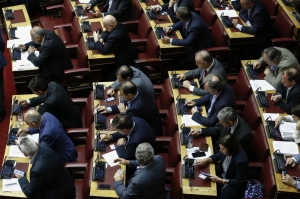 &Upsilon;&pi;&epsilon;&rho;&psi;&eta;&phi;ί&sigma;&tau;&eta;&kappa;&epsilon; &omicron; &laquo;&Kappa;&lambda;&epsilon;&iota;&sigma;&theta;έ&nu;&eta;&sigmaf;&raquo;-&Pi;έ&rho;&alpha;&sigma;&epsilon; &mu;&epsilon; 241 &psi;ή&phi;&omicron;&upsilon;&sigmaf; &kappa;&alpha;&iota; &eta; &kappa;&alpha;&tau;ά&tau;&mu;&eta;&sigma;&eta; &tau;&eta;&sigmaf; &Beta;΄ &Alpha;&theta;&eta;&nu;ώ&nu;