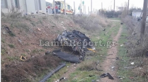 &Tau;&rho;&alpha;&gamma;&omega;&delta;ί&alpha; &sigma;&tau;&eta;&nu; &Alpha;&theta;&eta;&nu;ώ&nu;-&Lambda;&alpha;&mu;ί&alpha;&sigmaf;:&Pi;ό&rho;&sigma;&epsilon; &sigma;&kappa;ό&rho;&pi;&iota;&sigma;&epsilon; &tau;&omicron; &theta;ά&nu;&alpha;&tau;&omicron; &sigma;&epsilon; &pi;ά&rho;&kappa;&iota;&nu;&gamma;&kappa;, &tau;έ&sigma;&sigma;&epsilon;&rho;&iota;&sigmaf; &nu;&epsilon;&kappa;&rho;&omicron;ί(&Beta;ί&nu;&tau;&epsilon;&omicron;)