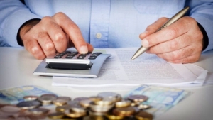 ΣτΕ: Συνταγματική η φορολόγηση βάσει τεκμαρτού εισοδήματος για τους ελεύθερους επαγγελματίες