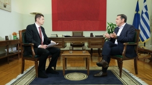 &Alpha;&lambda;. &Tau;&sigma;ί&pi;&rho;&alpha;&sigmaf;: &Omicron; &kappa;. &Mu;&eta;&tau;&sigma;&omicron;&tau;ά&kappa;&eta;&sigmaf; &delta;&epsilon;&nu; &sigma;&upsilon;&nu;&alpha;&iota;&sigma;&theta;ά&nu;&epsilon;&tau;&alpha;&iota; &tau;&iota; &pi;&epsilon;&rho;&nu;ά&epsilon;&iota; &omicron; &mu;έ&sigma;&omicron;&sigmaf; &pi;&omicron;&lambda;ί&tau;&eta;&sigmaf;