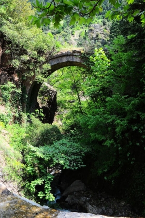 &Epsilon;&upsilon;&rho;&upsilon;&tau;&alpha;&nu;ί&alpha;:&Xi;&epsilon;&kappa;ί&nu;&eta;&sigma;&alpha;&nu; &omicron;&iota; &epsilon;&rho;&gamma;&alpha;&sigma;ί&epsilon;&sigmaf; &alpha;&nu;ά&pi;&lambda;&alpha;&sigma;&eta;&sigmaf; &tau;&eta;&sigmaf; "&Kappa;&alpha;&mu;ά&rho;&alpha;&sigmaf;" &Delta;&omicron;&mu;&iota;&alpha;&nu;ώ&nu; &tau;&omicron;&upsilon; 16&omicron;&upsilon; &alpha;&iota;ώ&nu;&alpha;