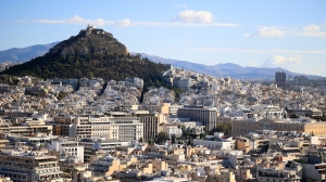 &Nu;ό&mu;&omicron;&sigmaf; &Kappa;&alpha;&tau;&sigma;έ&lambda;&eta;: &Nu;έ&alpha; &rho;ύ&theta;&mu;&iota;&sigma;&eta; &gamma;&iota;&alpha; &tau;&alpha; &laquo;&kappa;ό&kappa;&kappa;&iota;&nu;&alpha;&raquo; &delta;ά&nu;&epsilon;&iota;&alpha; &ndash; &Pi;ώ&sigmaf; &mu;&epsilon;&iota;ώ&nu;&omicron;&nu;&tau;&alpha;&iota; &omicron;&iota; &omicron;&phi;&epsilon;&iota;&lambda;έ&sigmaf; &kappa;&alpha;&iota; &omicron;&iota; &delta;ό&sigma;&epsilon;&iota;&sigmaf;
