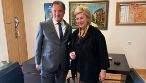 Το &quot;φλερτ&quot; της Οικονόμου με το Υγείας