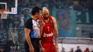 Κύπελλο μπάσκετ:Αποχώρησε λόγω διαιτησίας ο Ολυμπιακός-Στον τελικό ο Παναθηναϊκός