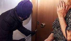 Ά&gamma;&rho;&alpha;&phi;&alpha;:Έ&kappa;&lambda;&epsilon;&psi;&alpha;&nu; &chi;&rho;ή&mu;&alpha;&tau;&alpha; &alpha;&pi;&omicron; &eta;&lambda;&iota;&kappa;&iota;&omega;&mu;έ&nu;&omicron;-&Tau;&alpha;&upsilon;&tau;&omicron;&pi;&omicron;&iota;ή&theta;&eta;&kappa;&epsilon; &kappa;&alpha;&iota; &alpha;&nu;&alpha;&zeta;&eta;&tau;&epsilon;ί&tau;&epsilon; &omicron; &delta;&rho;ά&sigma;&tau;&eta;&sigmaf;