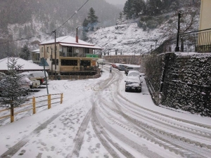 &Tau;&iota; &mu;&alpha;&sigmaf; &lambda;έ&nu;&epsilon; &tau;&alpha; &Mu;&epsilon;&rho;&omicron;&mu;ή&nu;&iota;&alpha; &gamma;&iota;&alpha; &tau;&omicron;&nu; &phi;&epsilon;&tau;&iota;&nu;ό &chi;&epsilon;&iota;&mu;ώ&nu;&alpha;