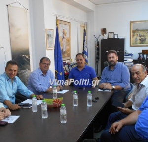 K&omicron;&iota;&nu;ό &mu;έ&tau;&omega;&pi;&omicron; &delta;&eta;&mu;ά&rho;&chi;&omega;&nu; &gamma;&iota;&alpha; &tau;&eta;&nu; &alpha;&nu;ά&pi;&tau;&upsilon;&xi;&eta; &tau;&omega;&nu; &Alpha;&gamma;&rho;ά&phi;&omega;&nu;