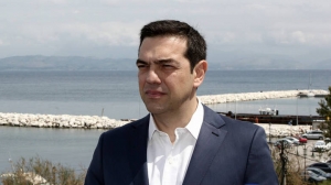 &Sigma;&tau;&omicron; &Kappa;&alpha;&sigma;&tau;&epsilon;&lambda;ό&rho;&iota;&zeta;&omicron; &omicron; &Tau;&sigma;ί&pi;&rho;&alpha;&sigmaf; &sigma;&epsilon; &epsilon;&pi;ί&sigma;&kappa;&epsilon;&psi;&eta; &upsilon;&psi;&eta;&lambda;&omicron;ύ &sigma;&upsilon;&mu;&beta;&omicron;&lambda;&iota;&sigma;&mu;&omicron;ύ