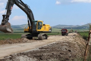 &Pi;&rho;ά&sigma;&iota;&nu;&omicron; &phi;&omega;&sigmaf; &gamma;&iota;&alpha; 13 &mu;&epsilon;&gamma;ά&lambda;&alpha; έ&rho;&gamma;&alpha; &sigma;&tau;&eta;&nu; &Pi;&epsilon;&rho;&iota;&phi;έ&rho;&epsilon;&iota;&alpha; &Sigma;&tau;&epsilon;&rho;&epsilon;ά&sigmaf; ύ&psi;&omicron;&upsilon;&sigmaf; 17.6 &epsilon;&kappa;.&epsilon;&upsilon;&rho;ώ
