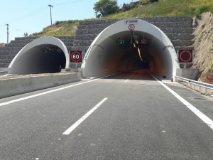 Στην κυκλοφορία παραδόθηκε το τμήμα Κλόκοβα-Κεφαλόβρυσο.Βίντεο με drone