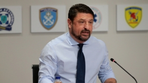 &Chi;&alpha;&rho;&delta;&alpha;&lambda;&iota;ά&sigmaf;: &Delta;&epsilon;&nu; &pi;&rho;έ&pi;&epsilon;&iota; &nu;&alpha; &gamma;ί&nu;&omicron;&upsilon;&nu; &pi;&alpha;&nu;&eta;&gamma;ύ&rho;&iota;&alpha; &omicron;ύ&tau;&epsilon; &tau;&omicron;&nu; &Alpha;ύ&gamma;&omicron;&upsilon;&sigma;&tau;&omicron;