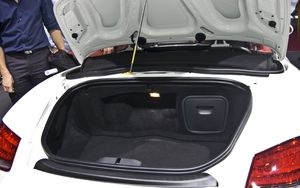 &Kappa;&alpha;&rho;&pi;&epsilon;&nu;ή&sigma;&iota;:&Tau;&omicron; &pi;ό&rho;&tau;- &mu;&pi;&alpha;&gamma;&kappa;&alpha;&zeta; έ&kappa;&rho;&upsilon;&beta;&epsilon; &nu;&alpha;&rho;&kappa;&omega;&tau;&iota;&kappa;ά