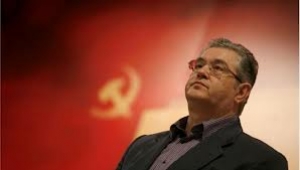 &Delta;.&Kappa;&omicron;&upsilon;&tau;&sigma;&omicron;ύ&mu;&pi;&alpha;&sigmaf;:"&Eta; &phi;&omega;&nu;ή &tau;&omicron;&upsilon; &lambda;&alpha;&omicron;ύ &delta;&epsilon;&nu; &phi;&iota;&mu;ώ&nu;&epsilon;&tau;&alpha;&iota;"