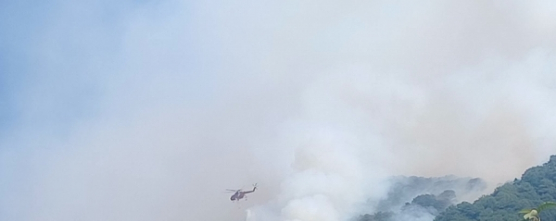 Μαίνεται ανεξέλεγκτη  η φωτιά στην Κόνιτσα:...