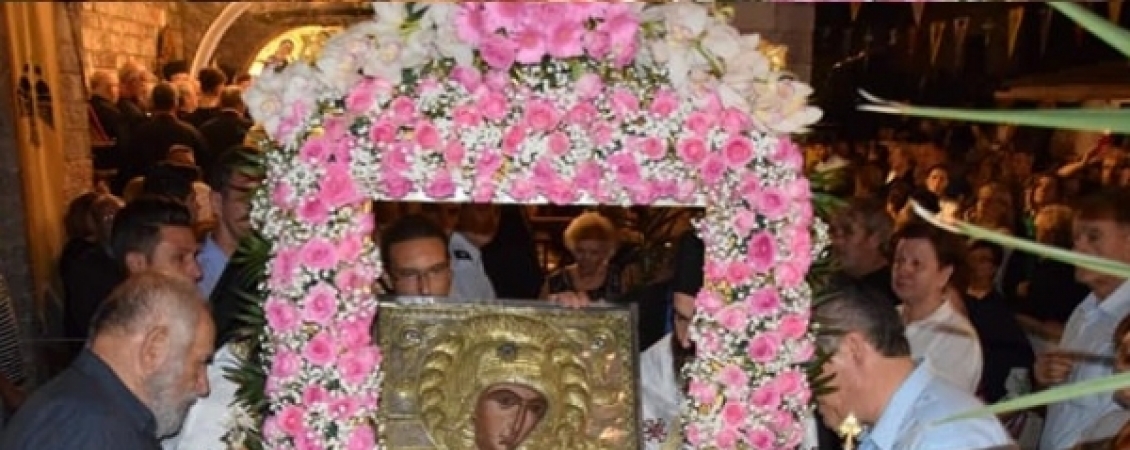 Στους βράχους της Ευρυτανίας δεσπόζει η Κυρά της...